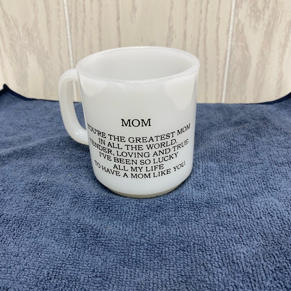 MOM Vintage 1970s
Glasbake White Glass
Coffee Mug Cup Greatest
World Tender Love - Picture 3 of 8
